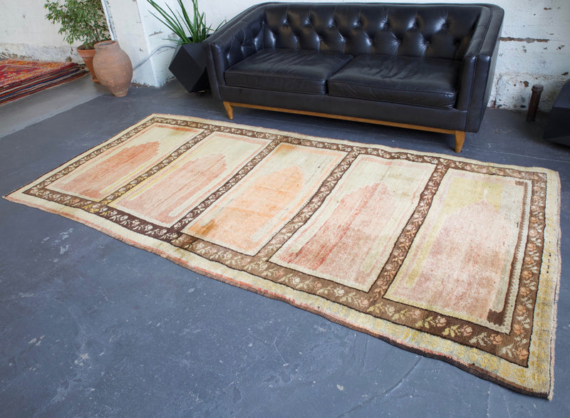 Old Turkish Konya Saf Rug