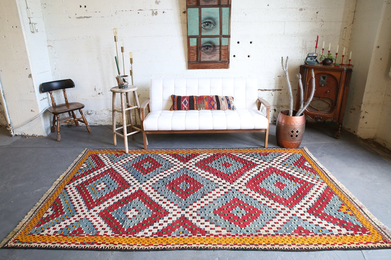 Vintage Aegean Cicim Kilim 5.5ftx9.3ft