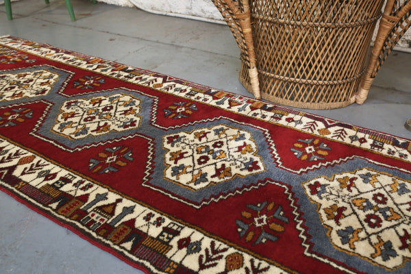 Vintage Kayseri Yahyali Runner 2.6ftx10ft