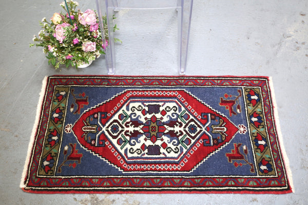 Vintage Mini Turkish Rug 1.10ftx3.5ft