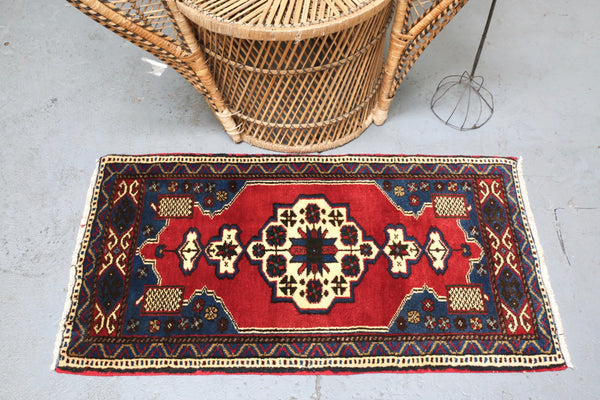 Vintage Mini Turkish Rug 21inx41in