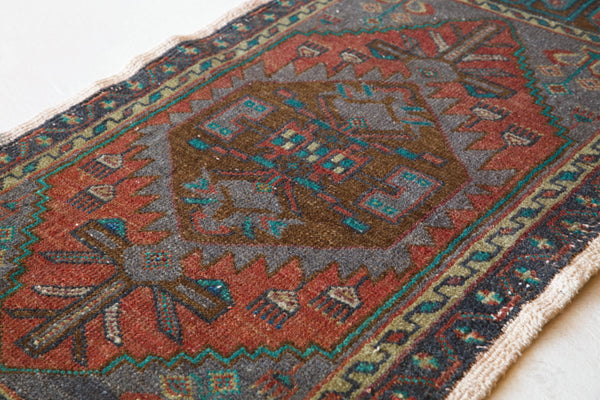 Vintage mini kilim rug in room decor setting, kilim, Turkish rug, vintage rug, portland, rug shop, bright colors, wild shaman, soft rug, bold color, Portland, Oregon, rug store, rug shop, local shop