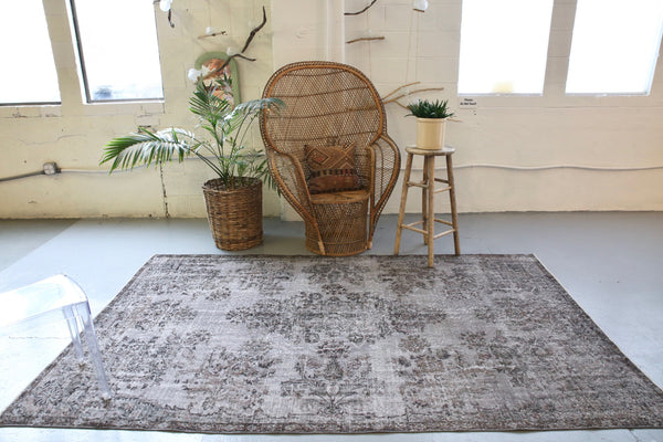 Vintage Overdyed Isparta Rug in Light Gray 5.6ftx8.7ft