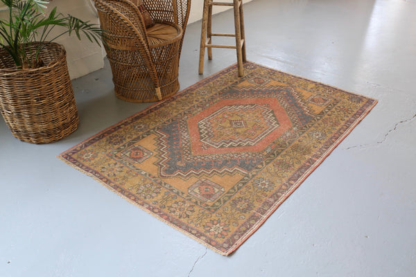 Vintage Anatolian Rug 3.9ftx7ft