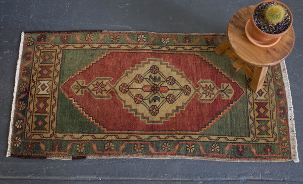 old rug, antique rug, earthy colors, faded colors, turkish rug, vintage rug, flat weave, mini rug, pile rug, Wild Shaman, Portland, Oregon, rug store, rug shop, local shop, kilim rug