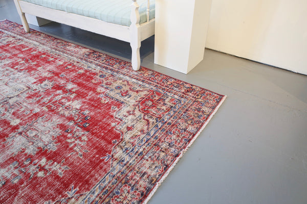 Old Demirci Oushak Rug 6.8ftx9.3ft