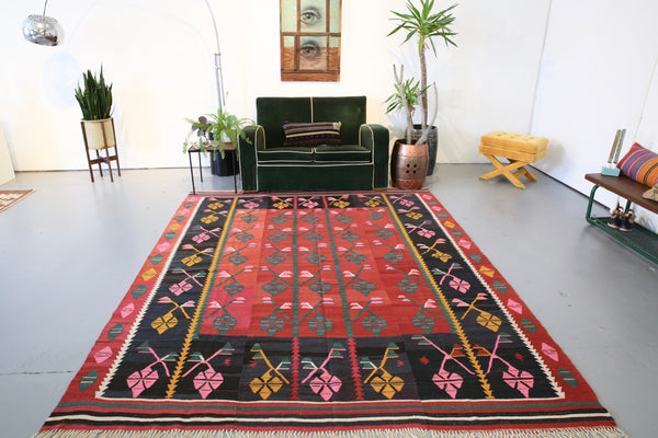 Vintage Balkan Kilim Rug 7'4"x9'